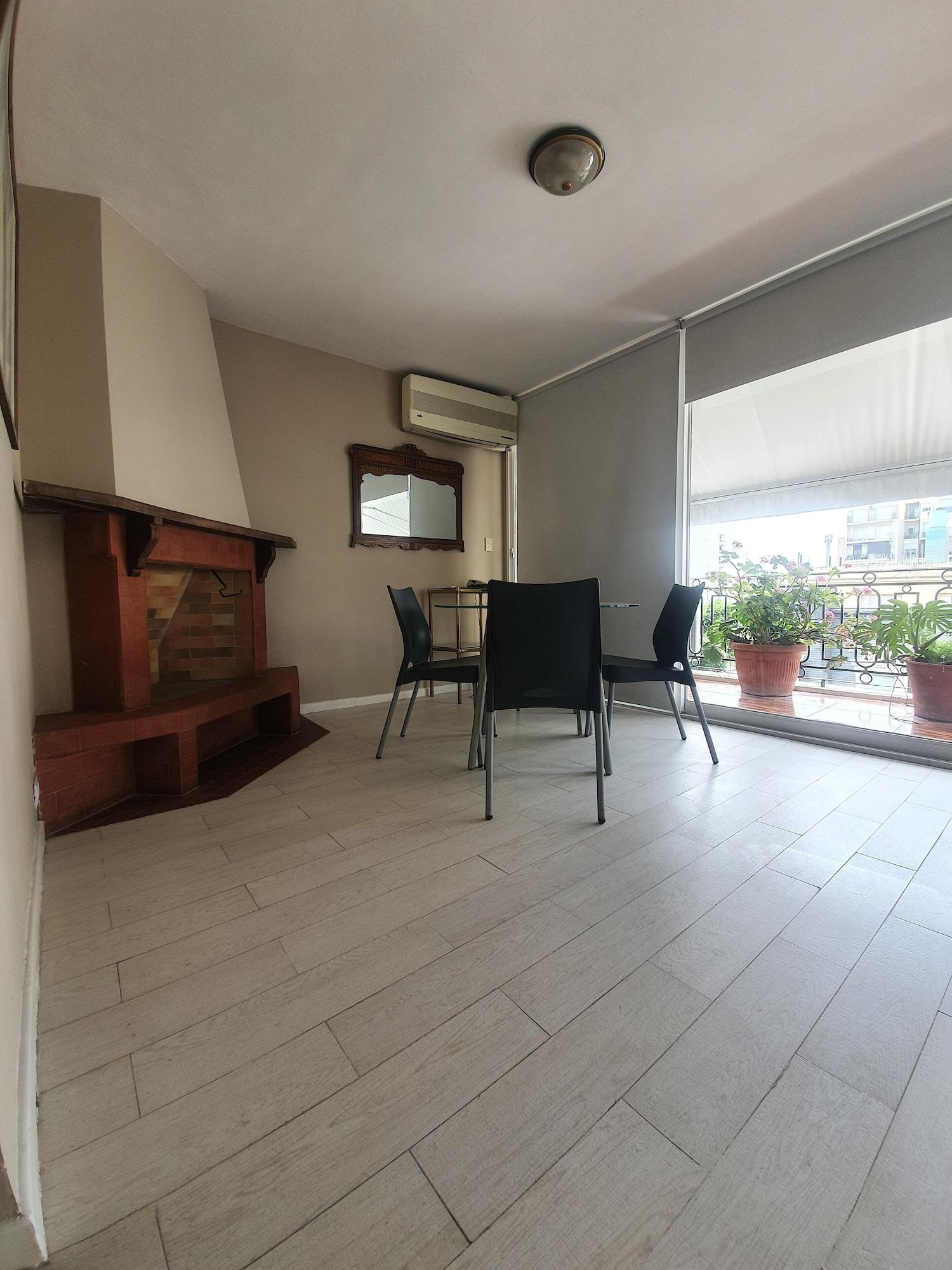 Leonardo Da Vinci Apartahotel 3*