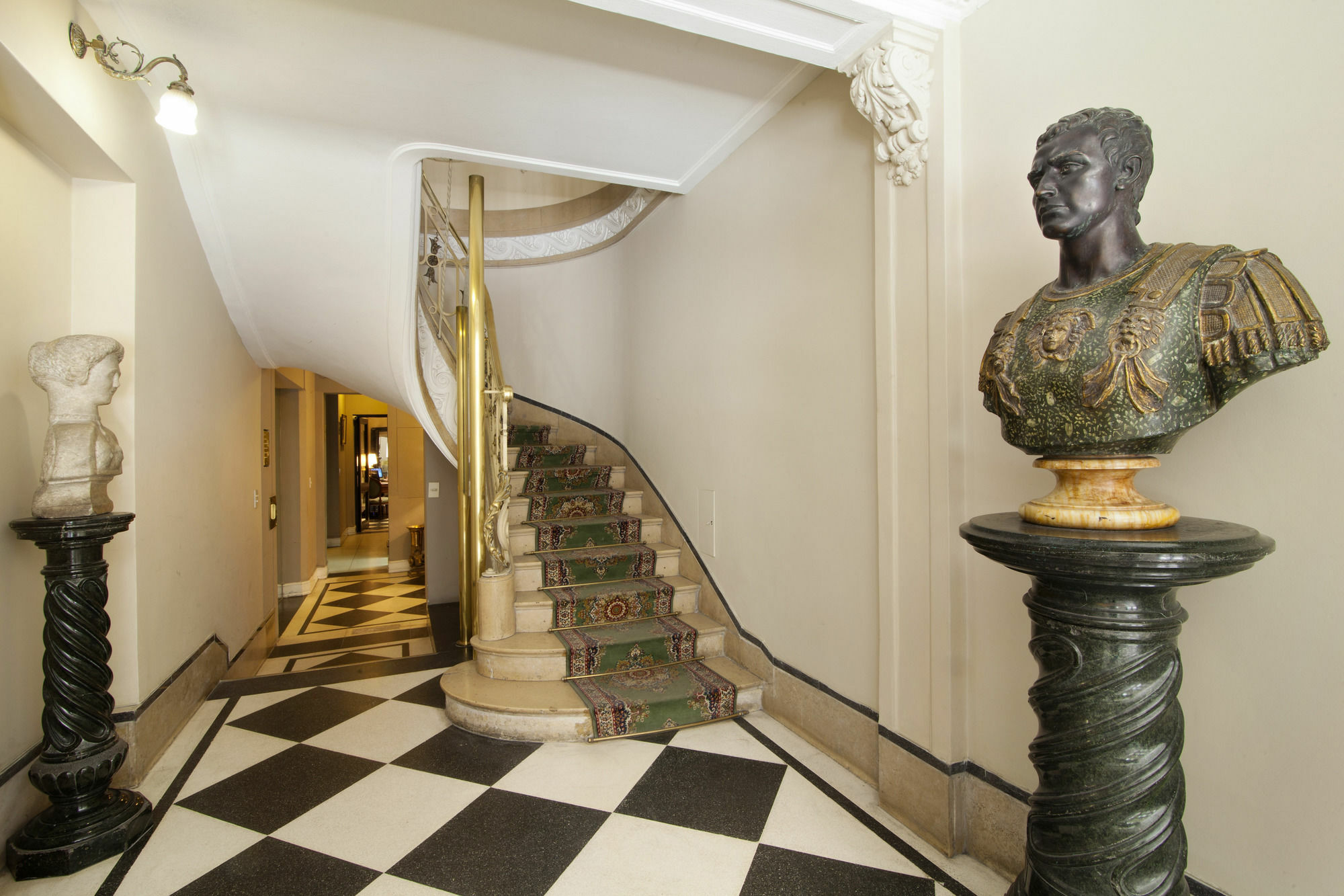 Leonardo Da Vinci Apartahotel Ciudad Autónoma de Buenos Aires